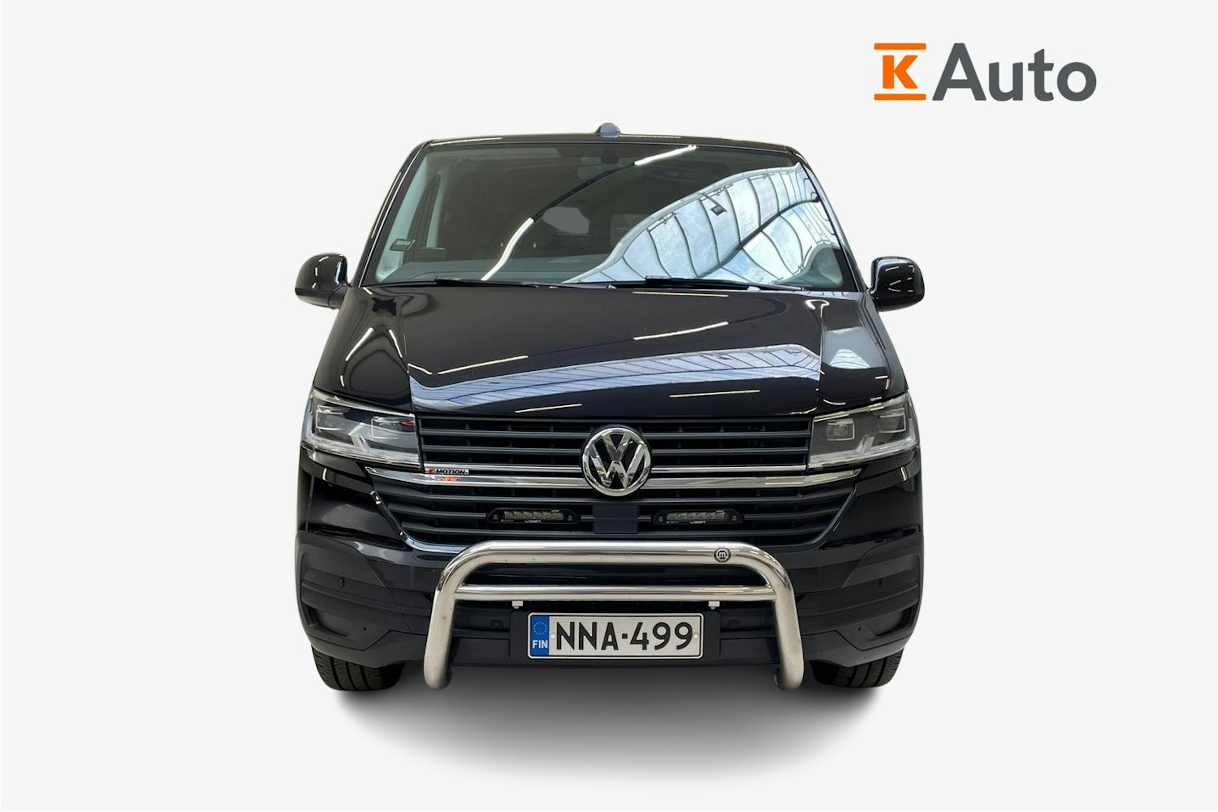 musta Volkswagen Transporter 2023 kuva 5.