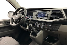valkoinen Volkswagen Transporter 2023 kuva 7.