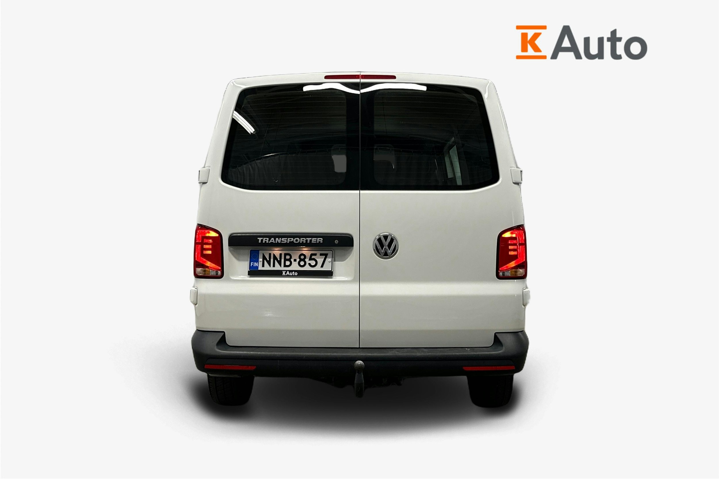 valkoinen Volkswagen Transporter 2023 kuva 3.