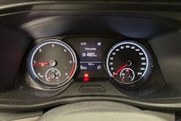 valkoinen Volkswagen Transporter 2023 kuva 10.