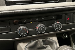 Valkoinen Volkswagen TRANSPORTER 2023 kuva 18.