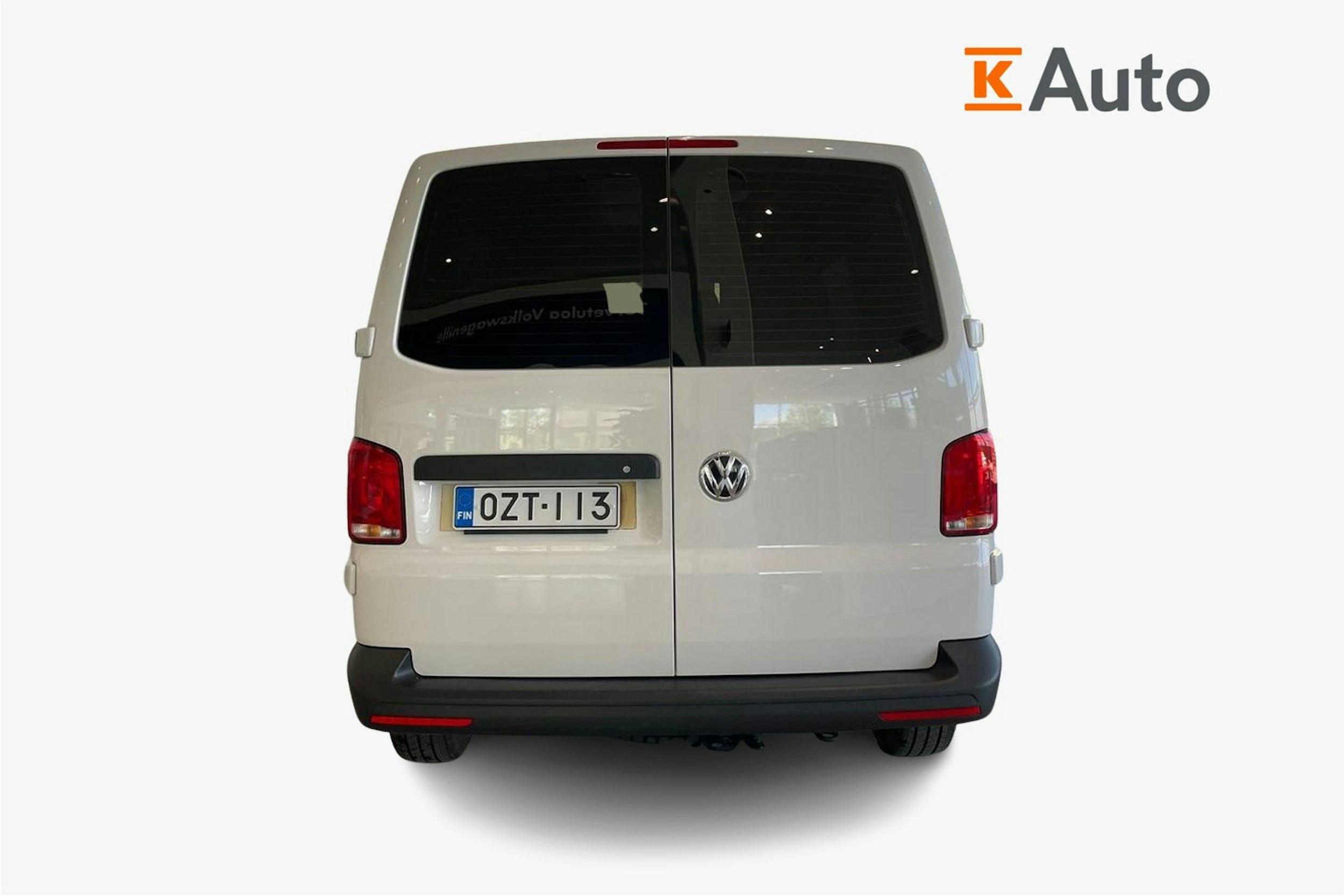 valkoinen Volkswagen Transporter 2023 kuva 4.