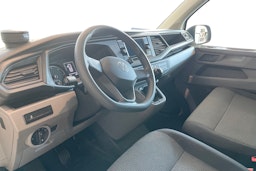 valkoinen Volkswagen Transporter 2023 kuva 8.