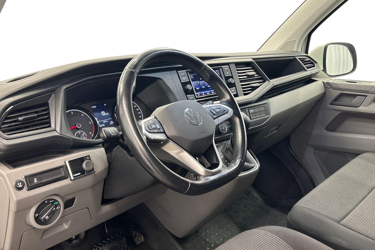 Volkswagen Transporter 2023, photo 6/25