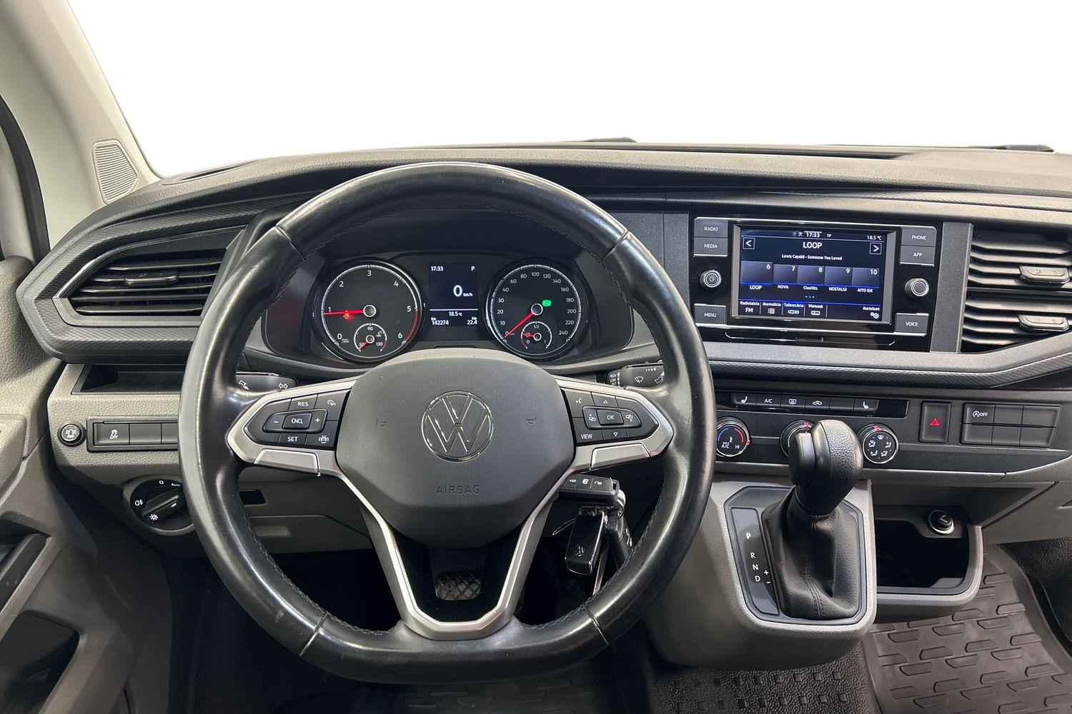 Volkswagen Transporter 2023, photo 7/25