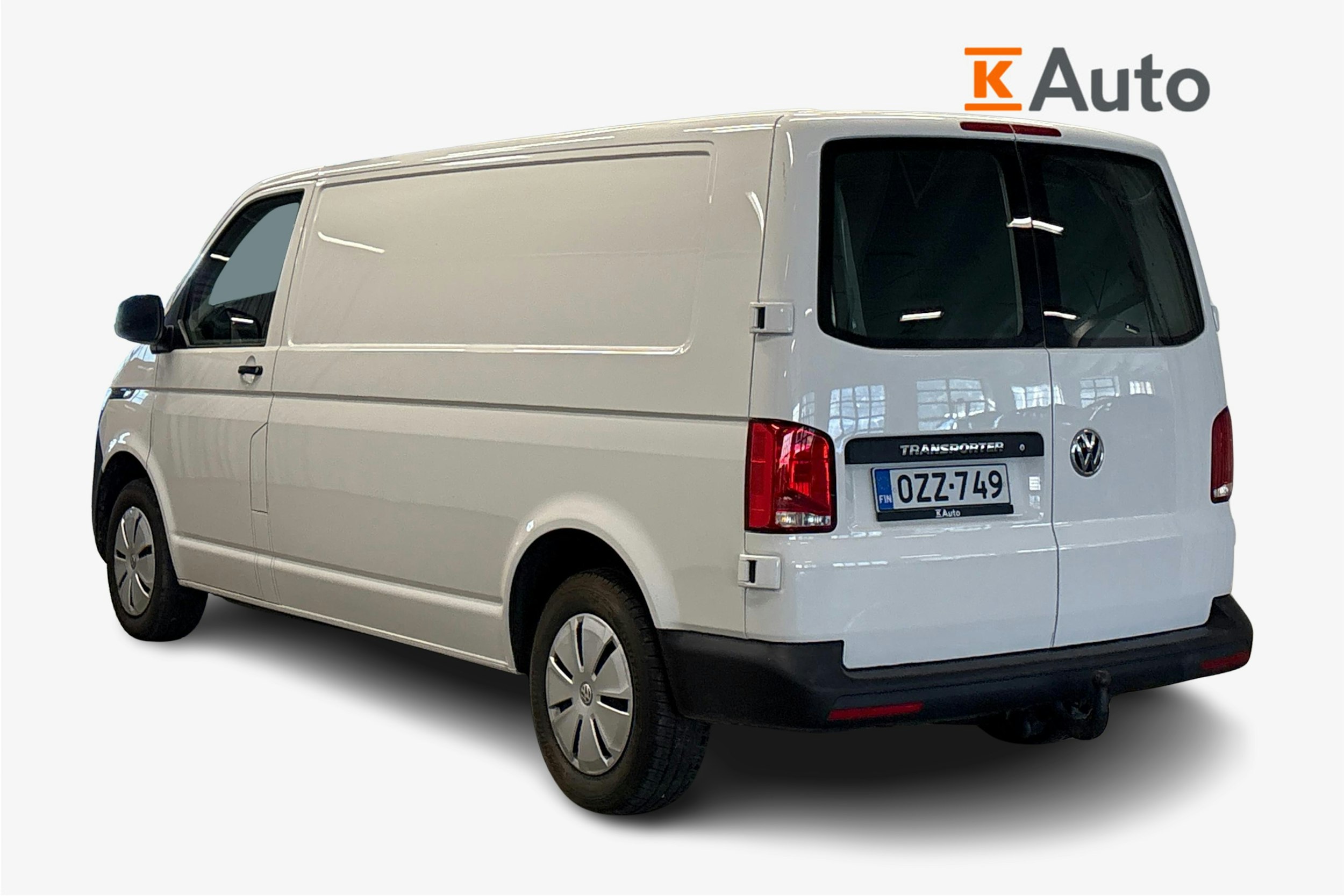 valkoinen Volkswagen Transporter 2023 kuva 2.
