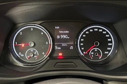 valkoinen Volkswagen Transporter 2023 kuva 12.