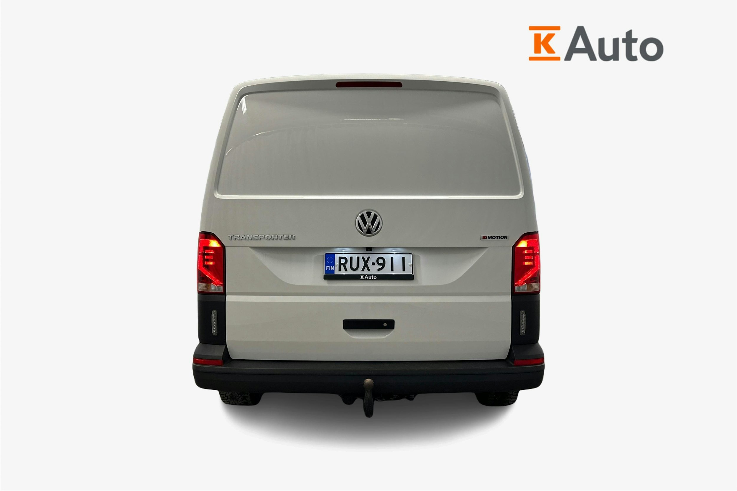 valkoinen Volkswagen Transporter 2023 kuva 4.