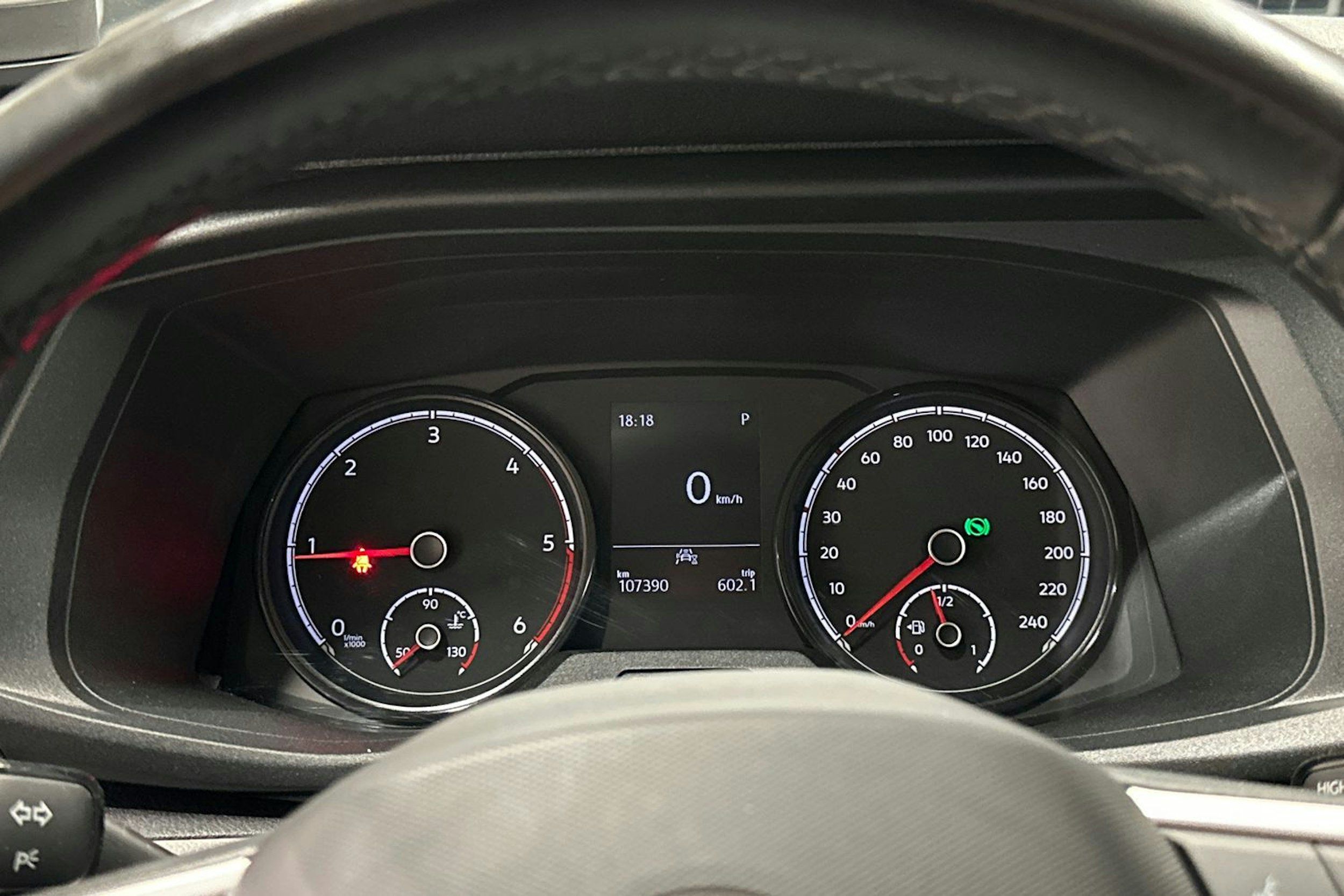 Musta Volkswagen TRANSPORTER 2023 kuva 19.