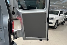 Harmaa Volkswagen TRANSPORTER 2023 kuva 16.