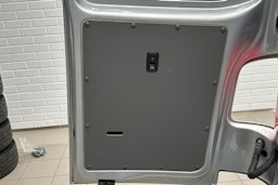Harmaa Volkswagen TRANSPORTER 2023 kuva 17.