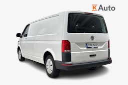 Valkoinen Volkswagen TRANSPORTER 2023 kuva 3.