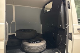 Valkoinen Volkswagen TRANSPORTER 2023 kuva 15.