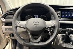 harmaa Volkswagen Transporter 2023 kuva 16.