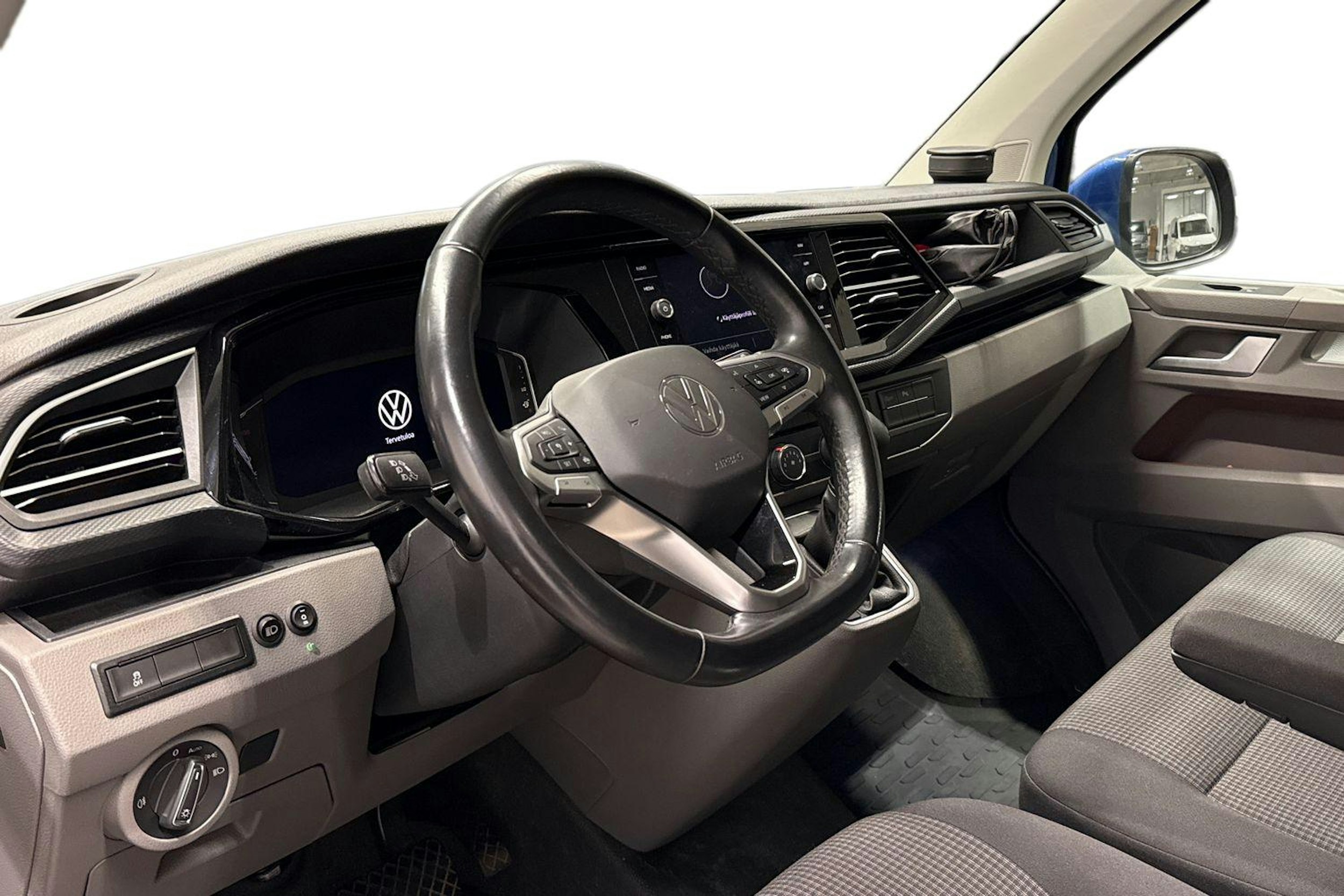 Sininen Volkswagen TRANSPORTER 2023 kuva 3.