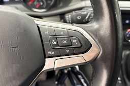 Harmaa Volkswagen TRANSPORTER 2024 kuva 13.