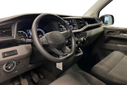 valkoinen Volkswagen Transporter 2024 kuva 3.