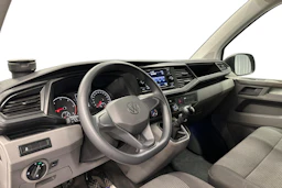 valkoinen Volkswagen Transporter 2024 kuva 6.