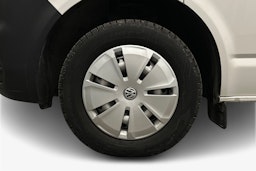 valkoinen Volkswagen Transporter 2024 kuva 12.