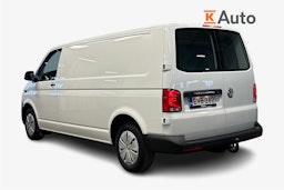 valkoinen Volkswagen Transporter 2024 kuva 3.
