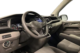 valkoinen Volkswagen Transporter 2024 kuva 6.