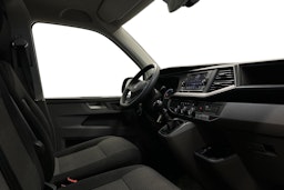 valkoinen Volkswagen Transporter 2024 kuva 9.