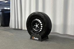 valkoinen Volkswagen Transporter 2024 kuva 12.