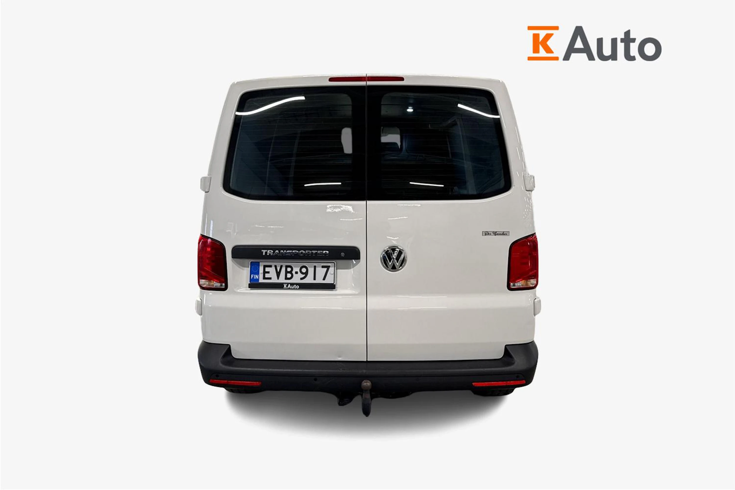 valkoinen Volkswagen Transporter 2024 kuva 4.