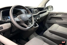 valkoinen Volkswagen Transporter 2024 kuva 8.