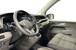 valkoinen Volkswagen Transporter 2024 kuva 8.
