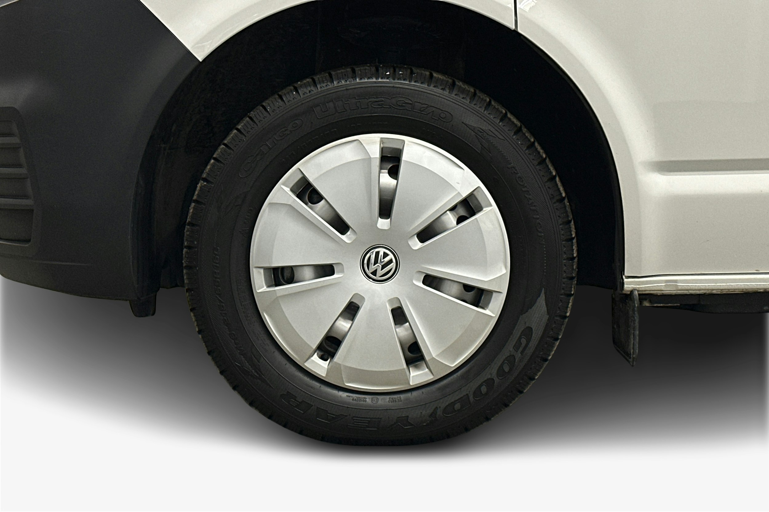 valkoinen Volkswagen Transporter 2024 kuva 12.