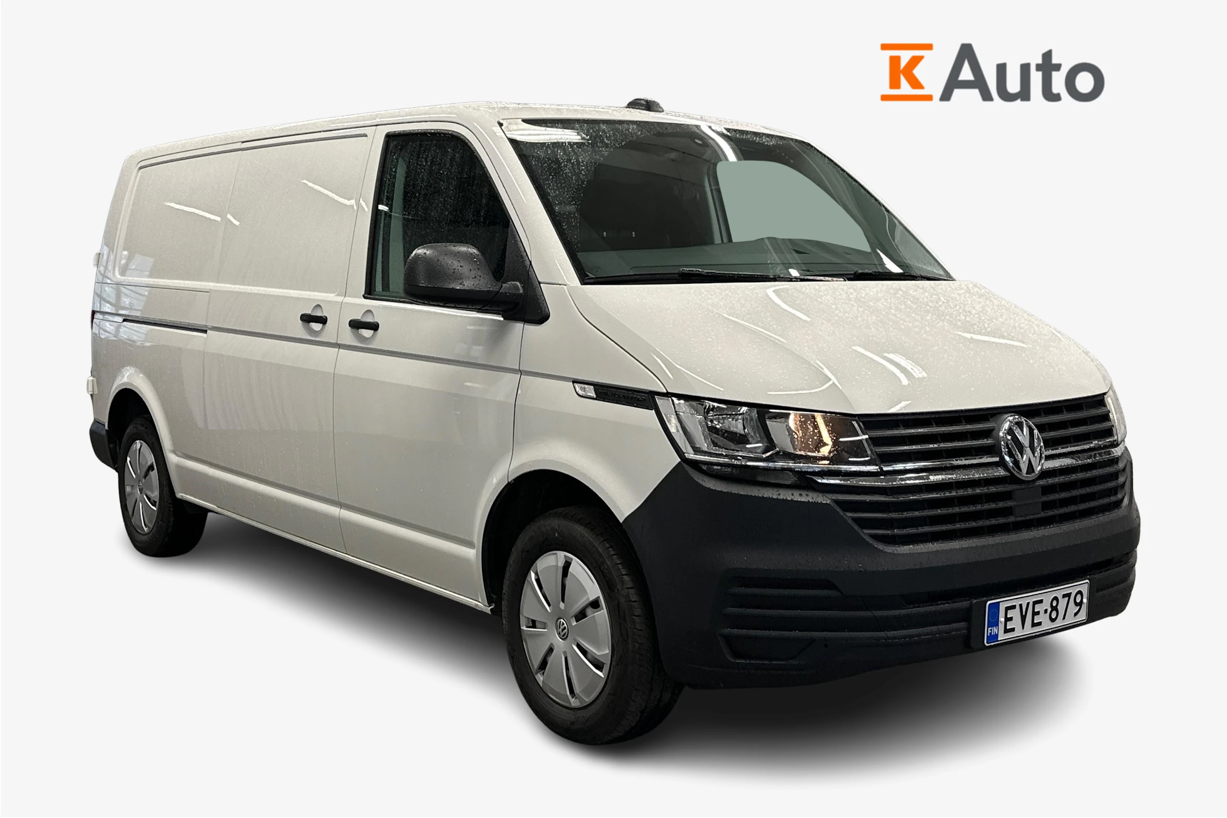 valkoinen Volkswagen Transporter 2024 kuva 1.