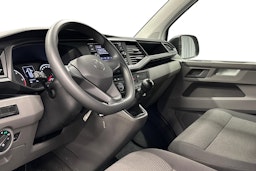 valkoinen Volkswagen Transporter 2024 kuva 8.