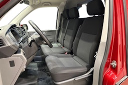 Punainen Volkswagen TRANSPORTER 2024 kuva 8.