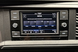 Punainen Volkswagen TRANSPORTER 2024 kuva 15.