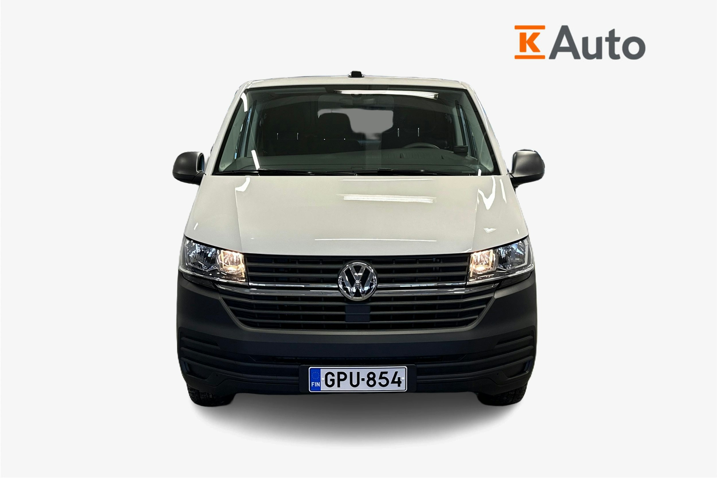 valkoinen Volkswagen Transporter 2024 kuva 5.