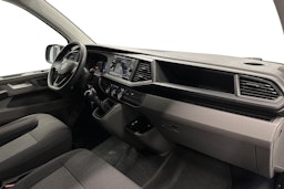 valkoinen Volkswagen Transporter 2024 kuva 9.