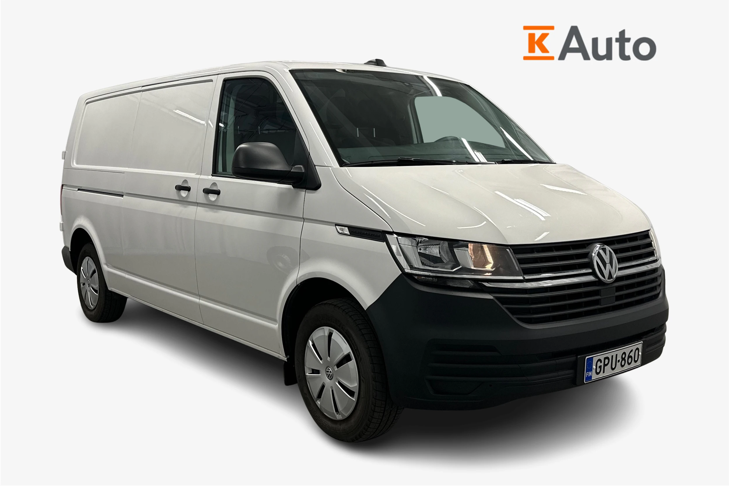 valkoinen Volkswagen Transporter 2024 kuva 1.