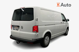valkoinen Volkswagen Transporter 2024 kuva 2.
