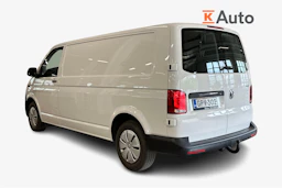 valkoinen Volkswagen Transporter 2024 kuva 2.