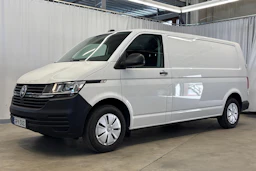 valkoinen Volkswagen Transporter 2024 kuva 6.