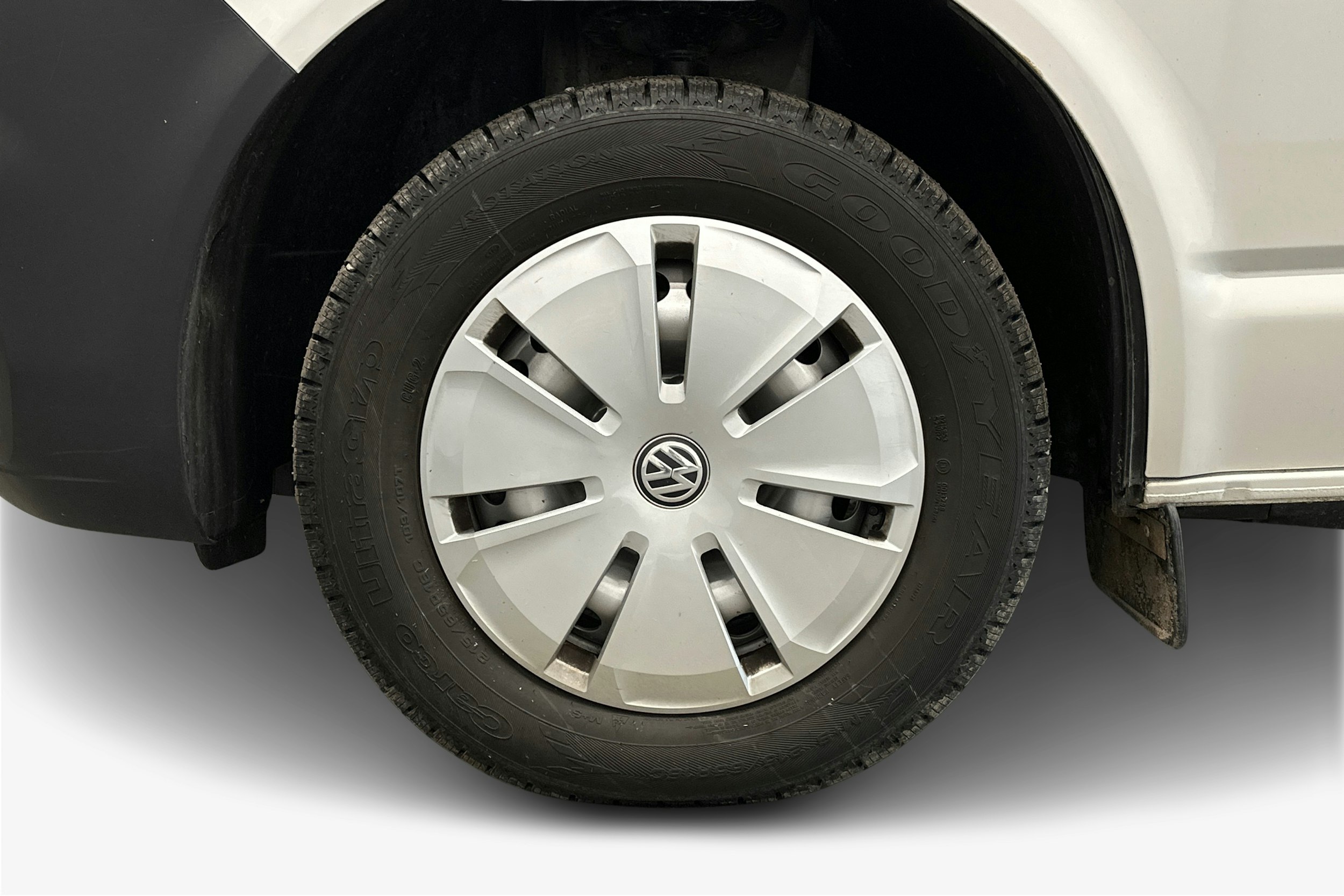 valkoinen Volkswagen Transporter 2024 kuva 12.