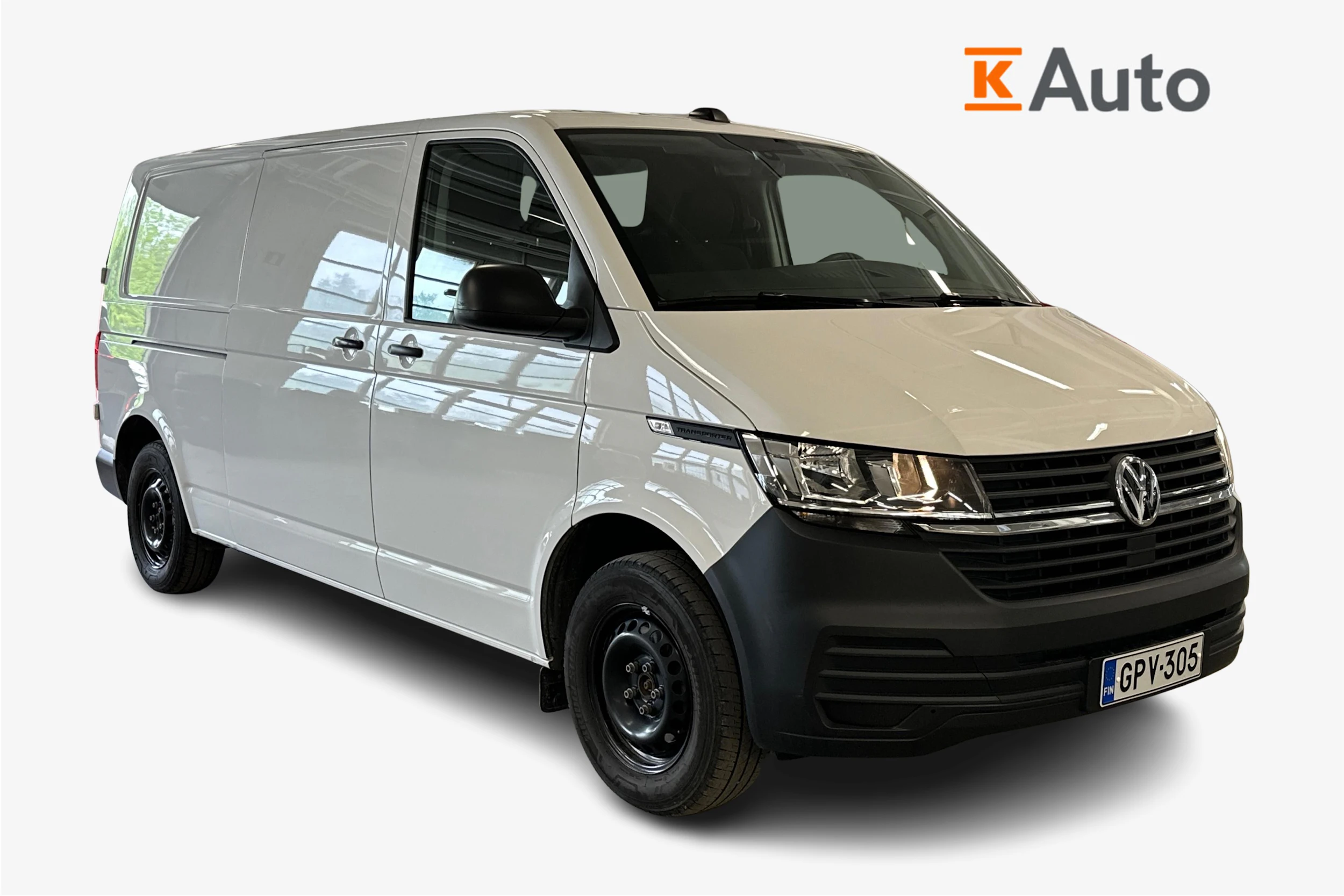 valkoinen Volkswagen Transporter 2024 kuva 1.