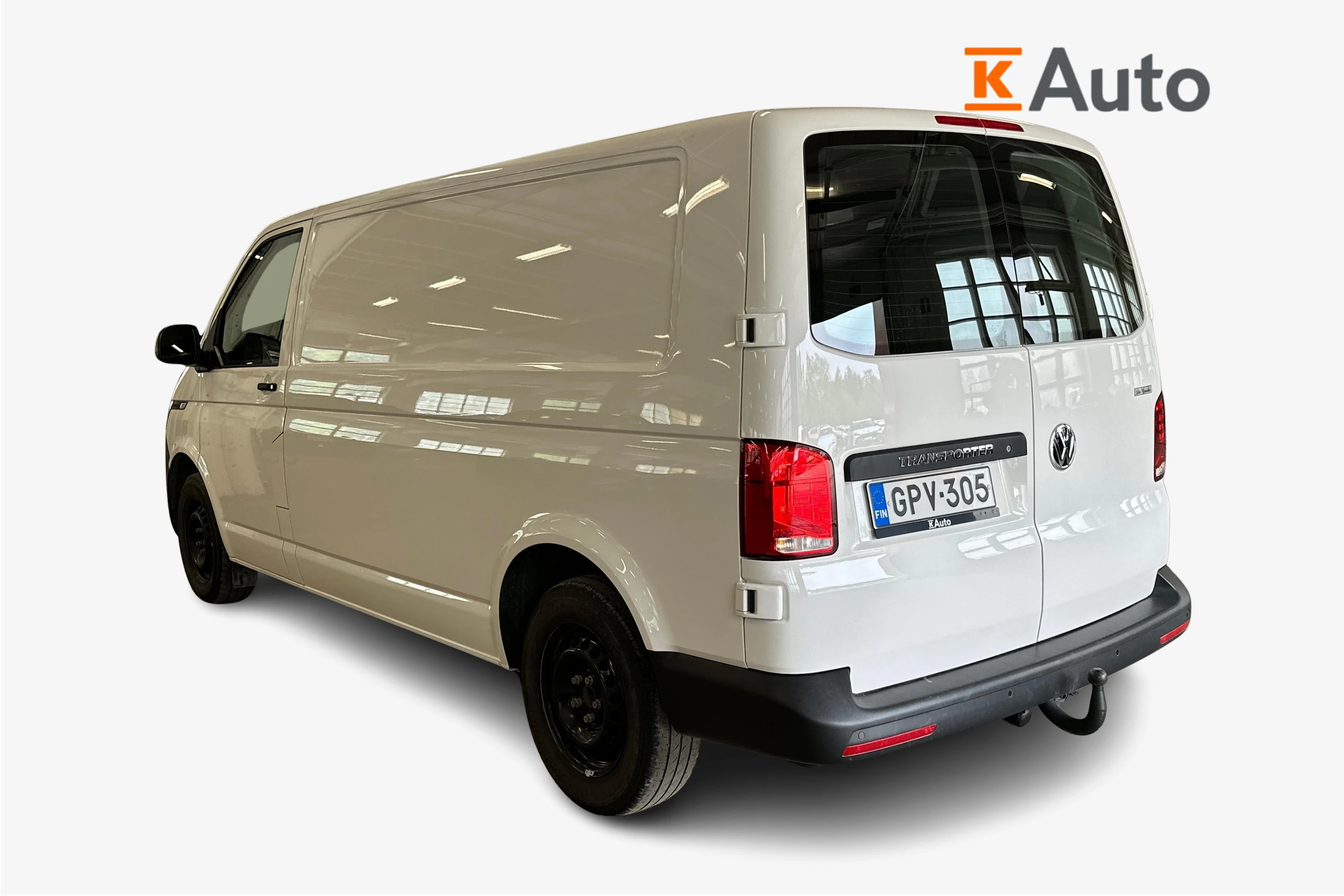 valkoinen Volkswagen Transporter 2024 kuva 2.