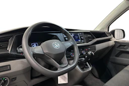 valkoinen Volkswagen Transporter 2024 kuva 6.