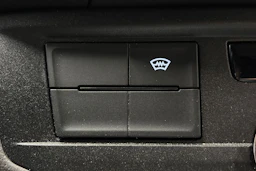 harmaa Volkswagen Transporter 2024 kuva 26.