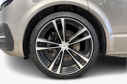 ruskea (beige) Volkswagen Transporter 2024 kuva 11.