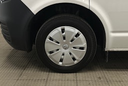 valkoinen Volkswagen Transporter 2024 kuva 9.