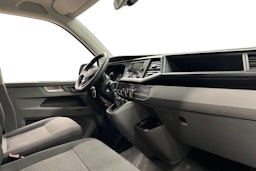 valkoinen Volkswagen Transporter 2024 kuva 9.