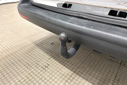 valkoinen Volkswagen Transporter 2024 kuva 25.